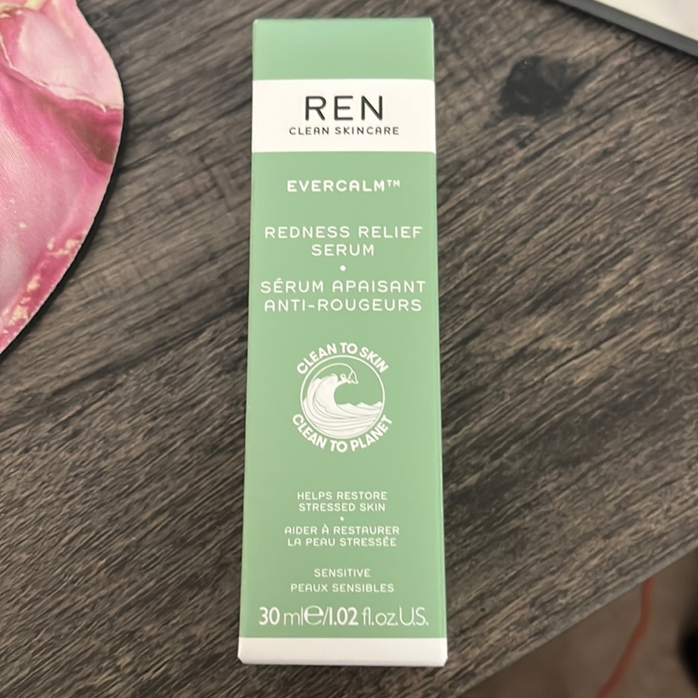 REN CLEAN SKINCARE | Evercalm Redness Relief Serum